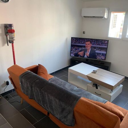 Skynet Apartment Марсилия Екстериор снимка